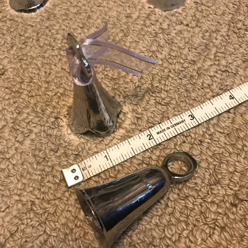 SOLD 15 Silver Bells - Picture 4 of 4